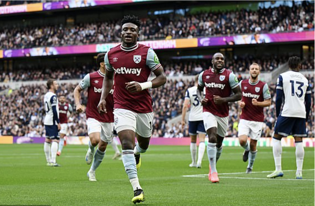 Rực lửa derby, Tottenham nhấn chìm West Ham 4-1 tại London- Ảnh 2.