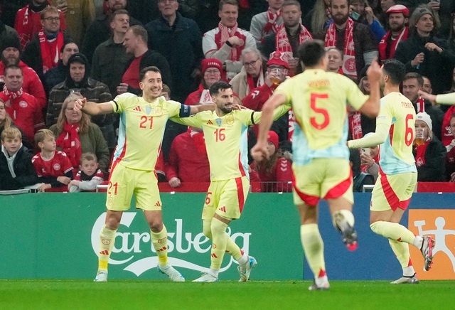 Ronaldo tỏa sáng, Bồ Đào Nha đại thắng Ba Lan lên đỉnh bảng Nations League- Ảnh 6.